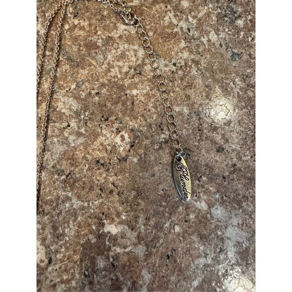 Woman’s plunder tassel necklace - Picture 3 of 4